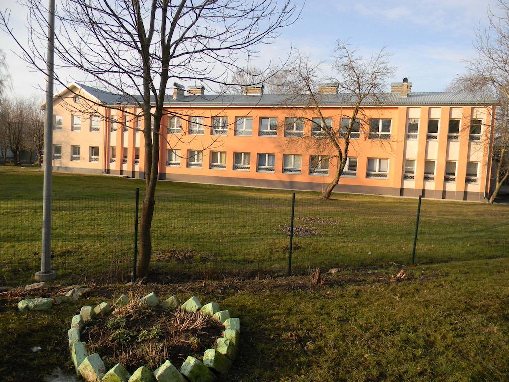 Spordi Apartment Narva Buitenkant foto